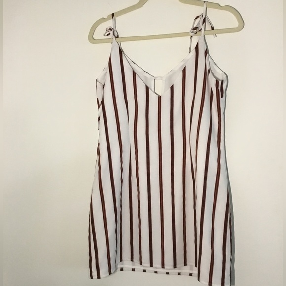 SUPERDOWN Tie Strap Mini Dress White Brown Stripes New NWT Revolve Size Medium - Picture 8 of 16